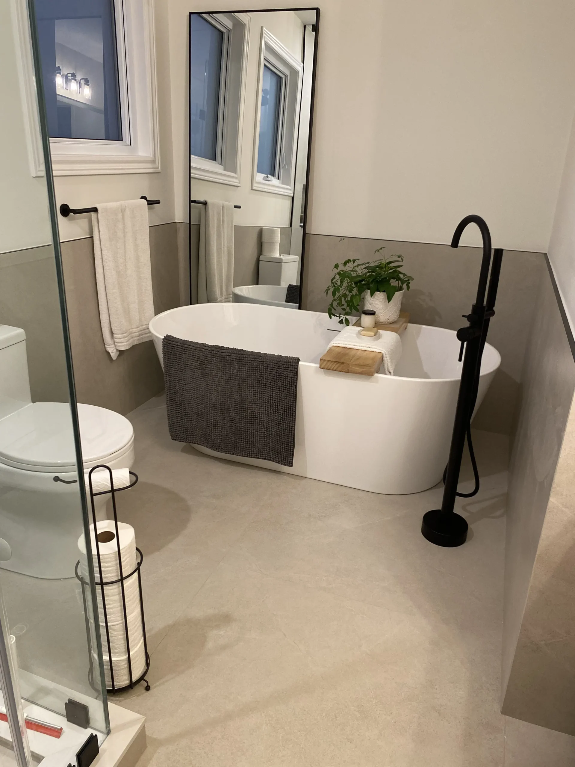 A0374D9F-EE6A-4B61-89EF-D488DBF54A82